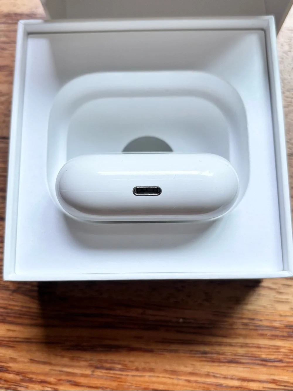 Apple - Airpods Pro A2084 White -  Active Noise Cancellation